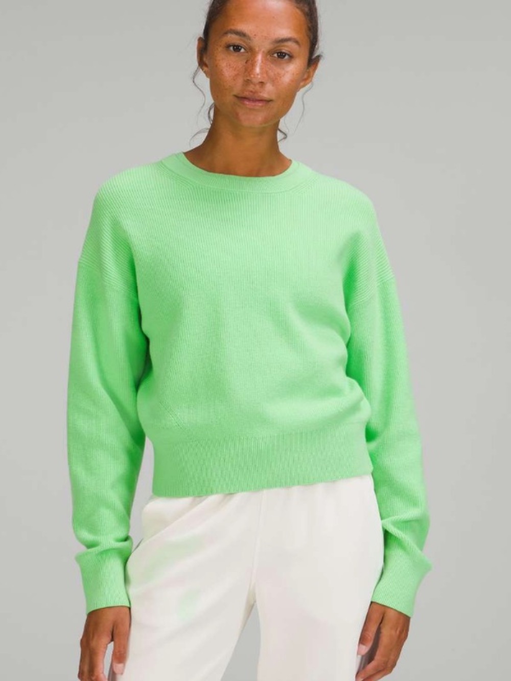 Lululemon Waist Length Crewneck Sweater/ Scream Green Light/ Size 14